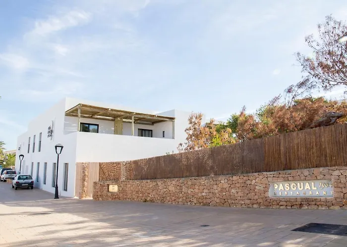 Sa Cala Suites
